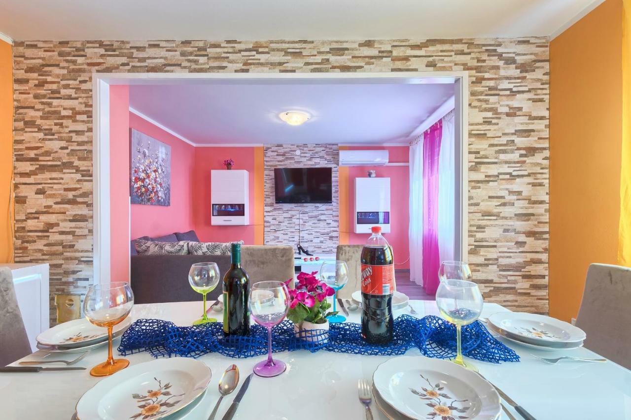 Apartman Modry Pula Exterior foto